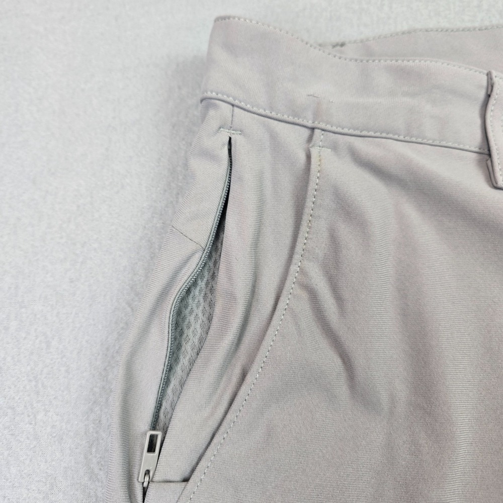 Fabletics The One Short Mens 36 Gray Golf Shorts Stretch Hybrid Athletic Comfy - Picture 5 of 8
